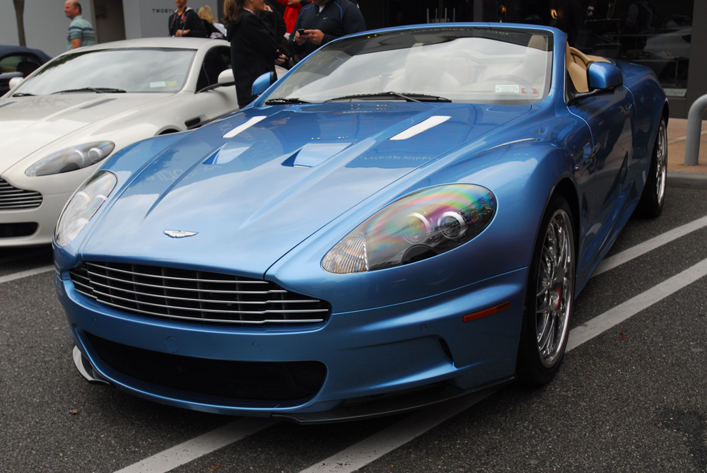 Aston Martin DBS Volante